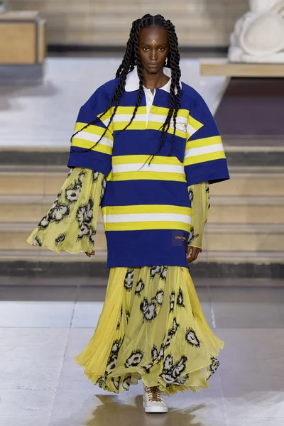 Look 47